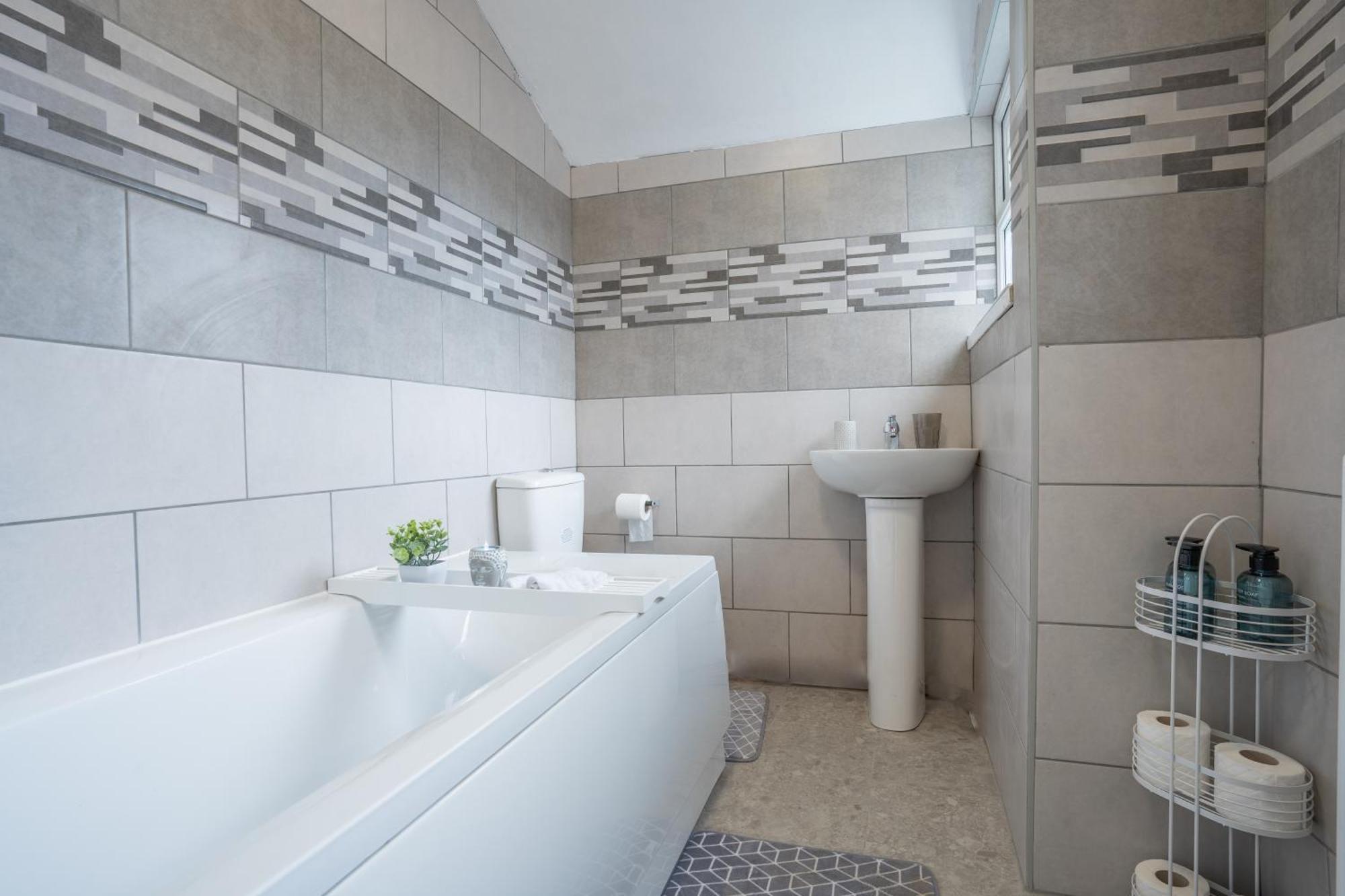 Stayzed E - Ng7 Free Wifi, Parking, Stylish House Near City Centre - Great For Tourists, Families, Contractors & Long Stays Nottingham Kültér fotó